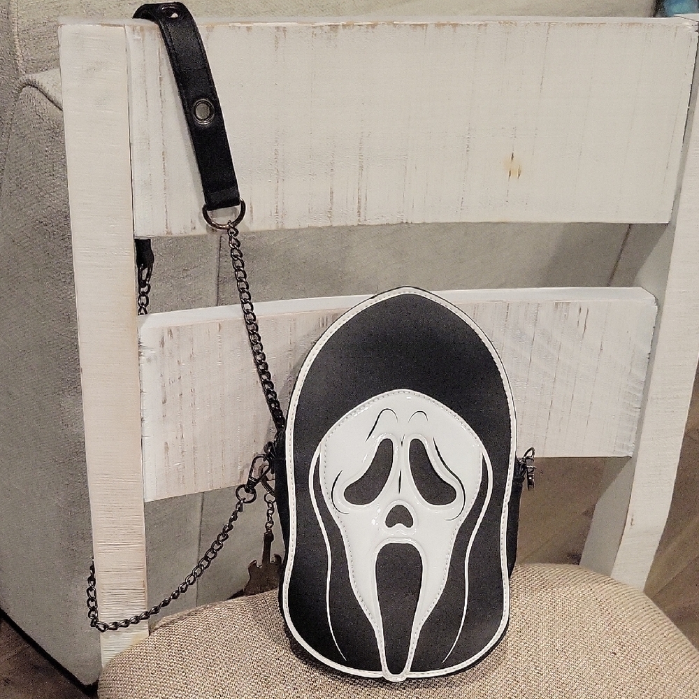 Black and White Scream Mask Crossbody Bag